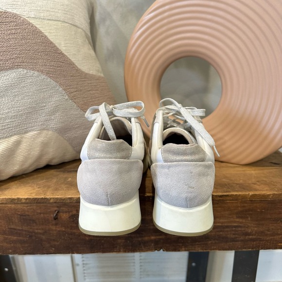 Munro Women's Piper Lace-Up Sneaker - 8W - Picture 5 of 8